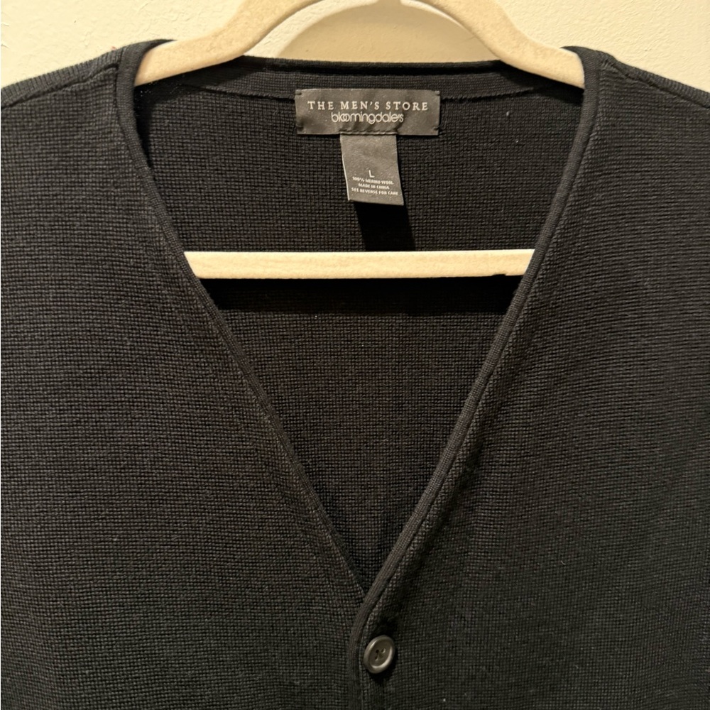 Bloomingdale's Black V-Neck Button Vest - Picture 3 of 4